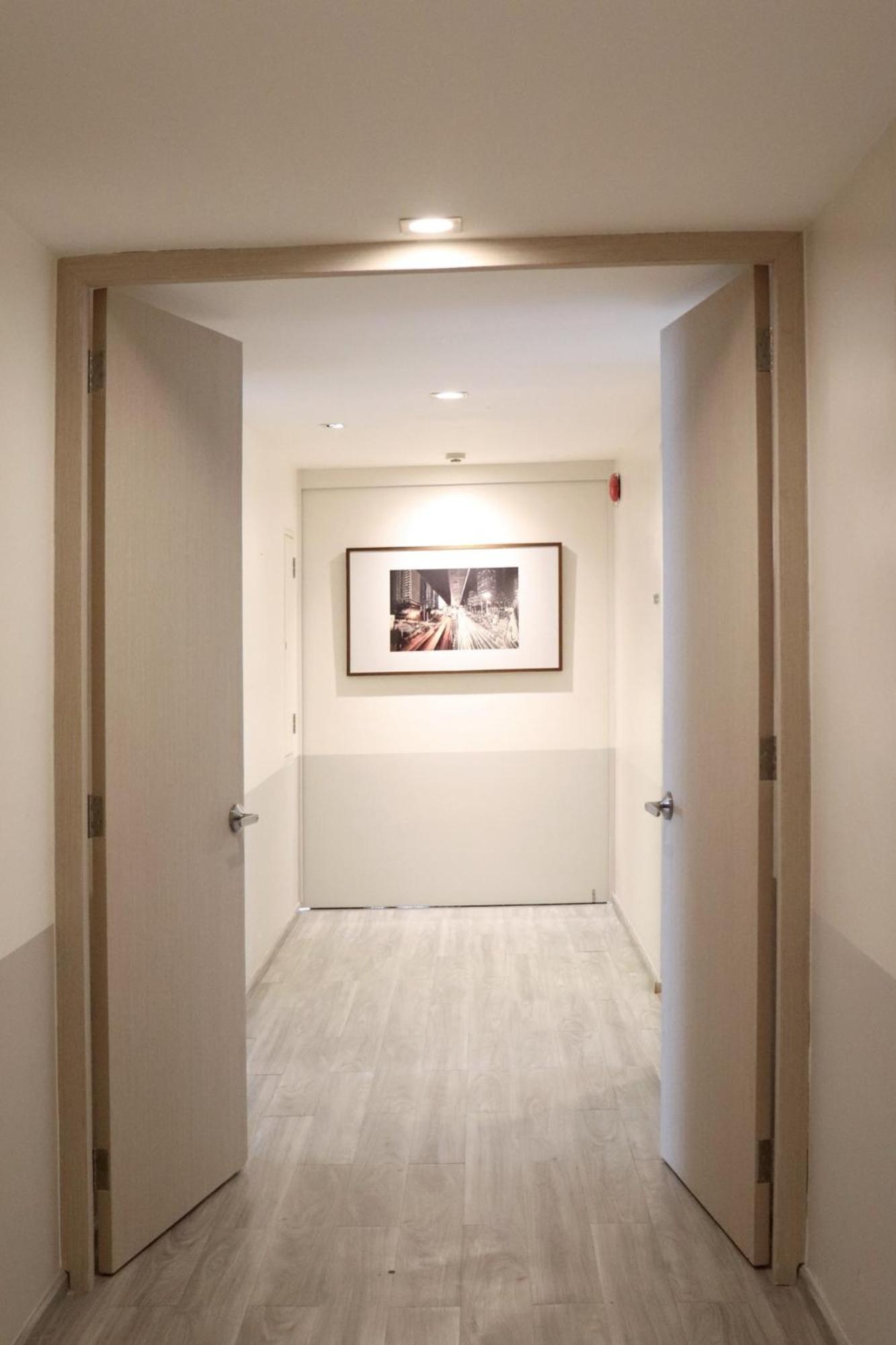 The Residence On Thonglor By Uhg Bangkok Exterior photo